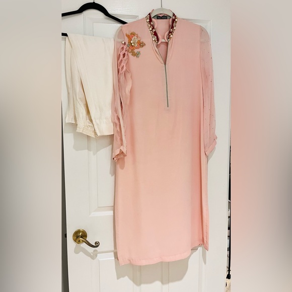 Pakistani indian DESIGNER Shalwar Kameez - 2 pieces- - Picture 1 of 5